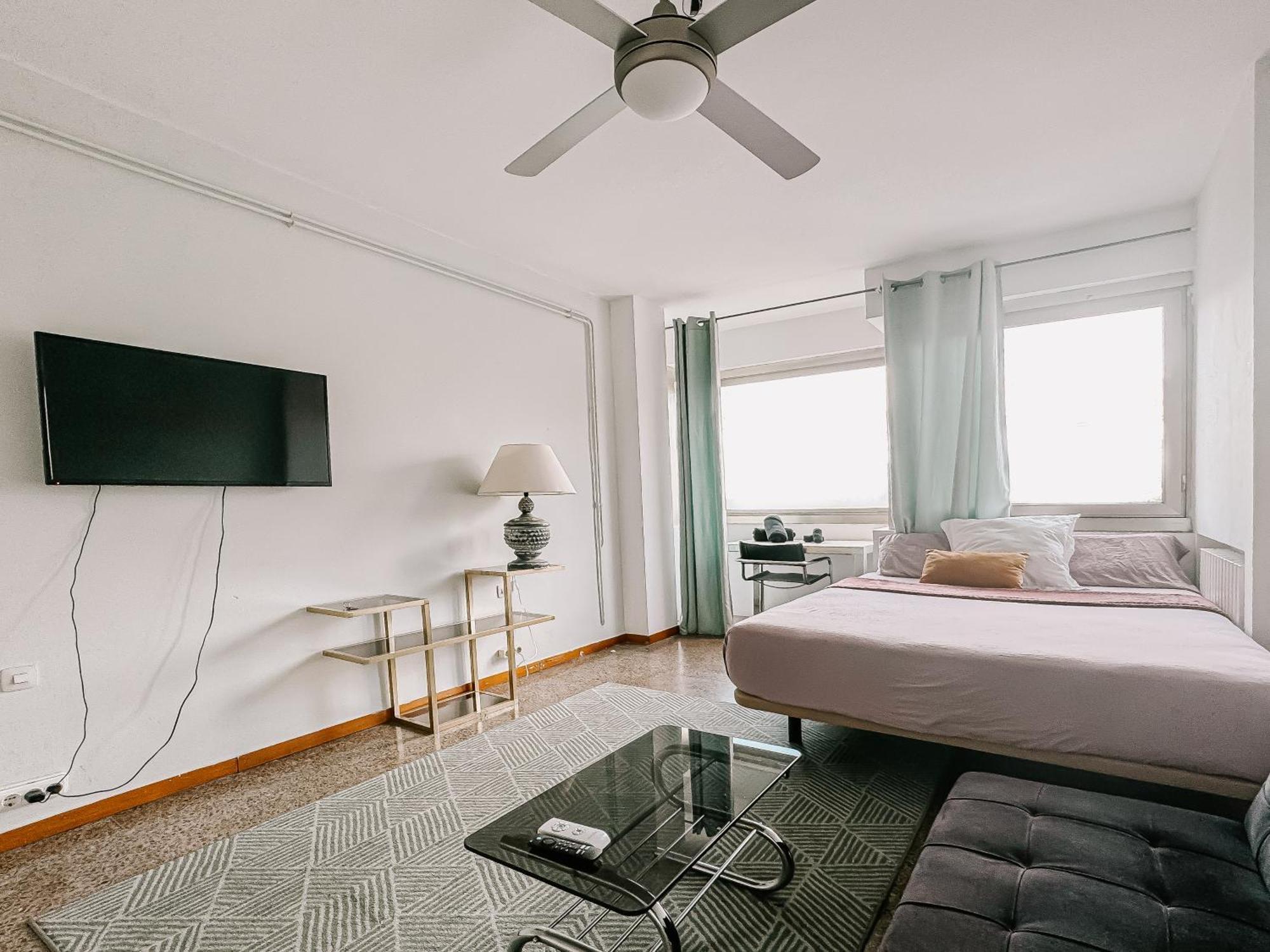 Lovely Rooms In Shared Apartment Gracia Neighborhood Barcelona Buitenkant foto